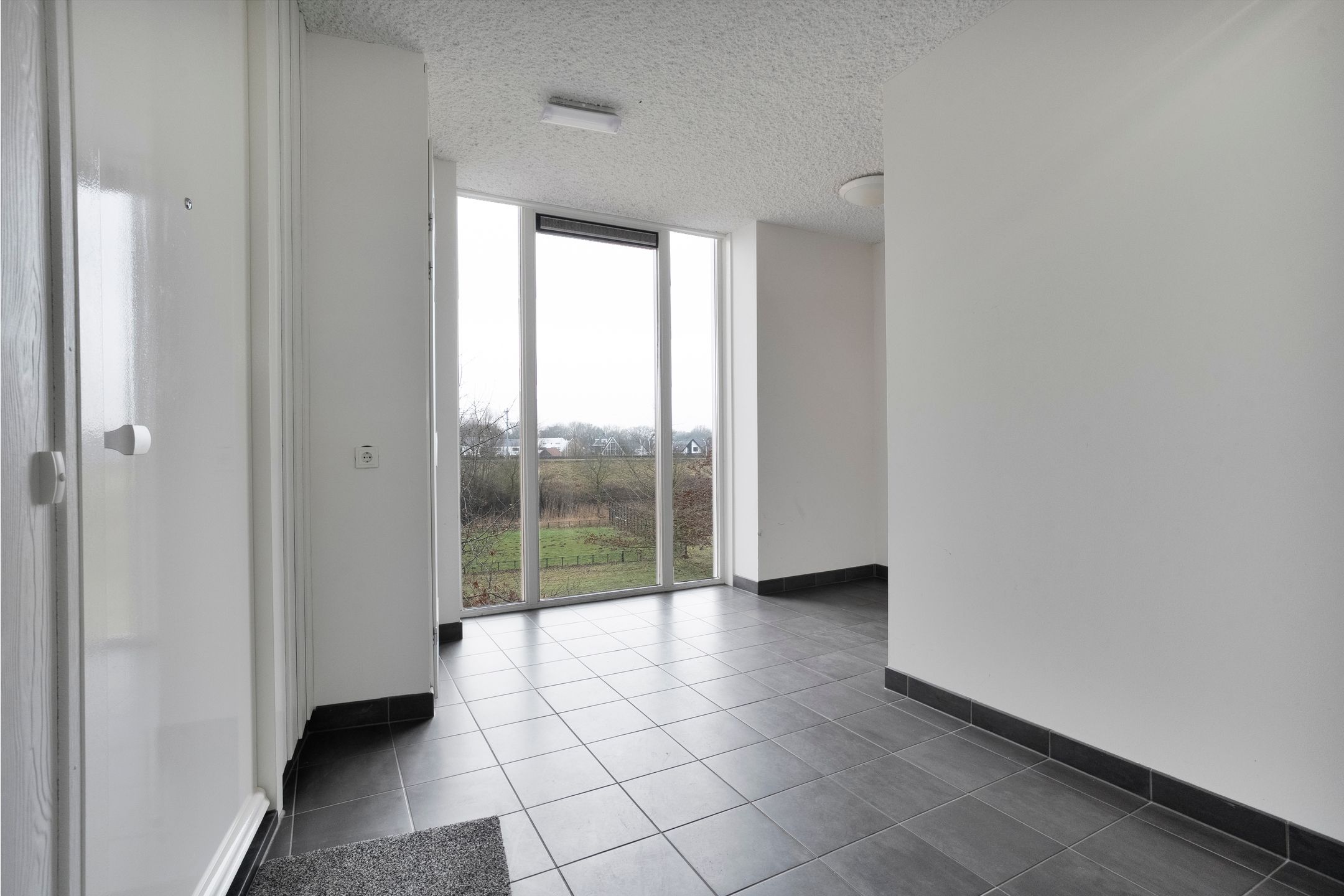 Photo 15 of Erfwal 6-C