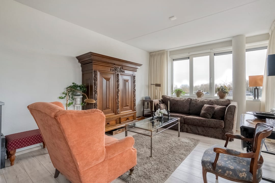 Photo 16 of Erfwal 6-C