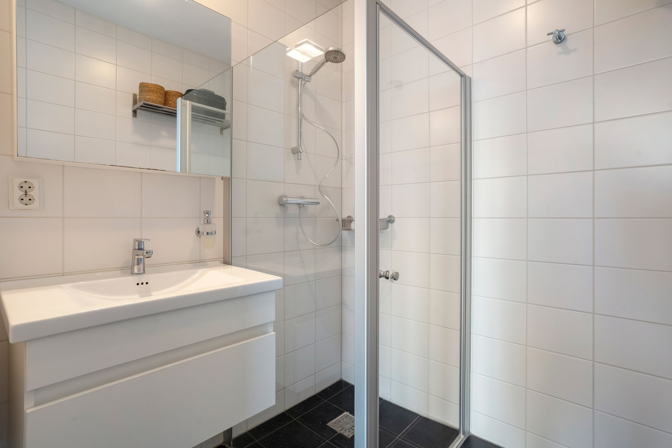 Photo 33 of Erfwal 6-C