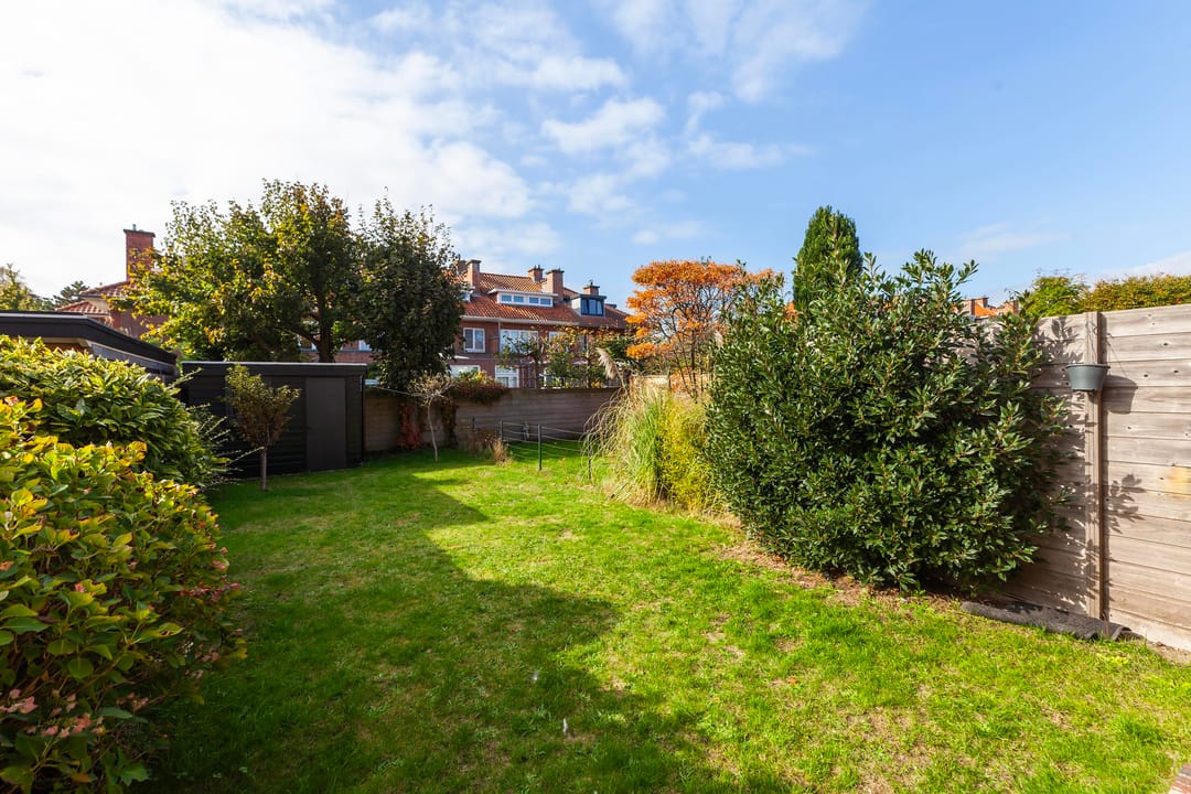 Photo 11 of Doorniksestraat 43