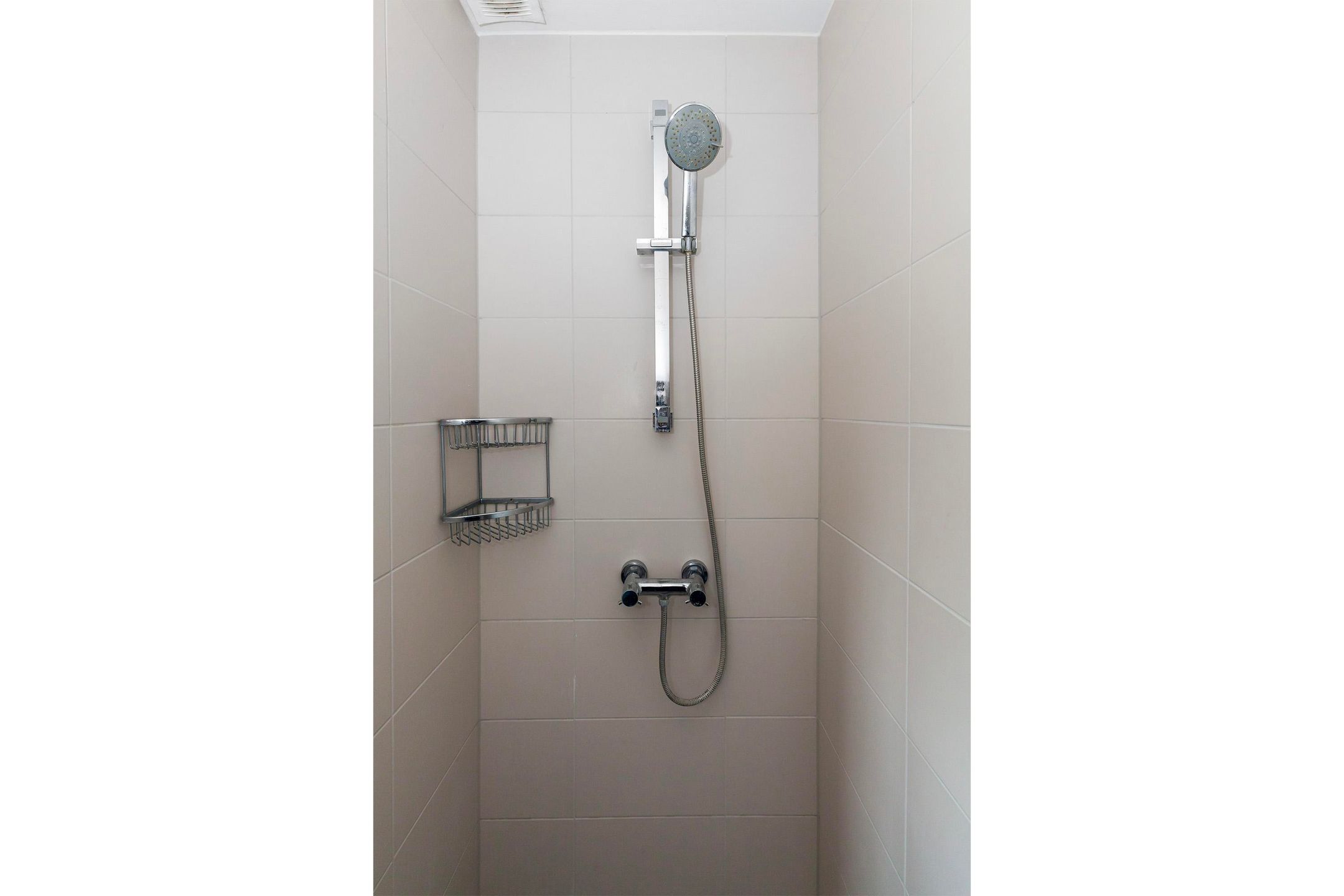 Photo 33 of Doorniksestraat 43