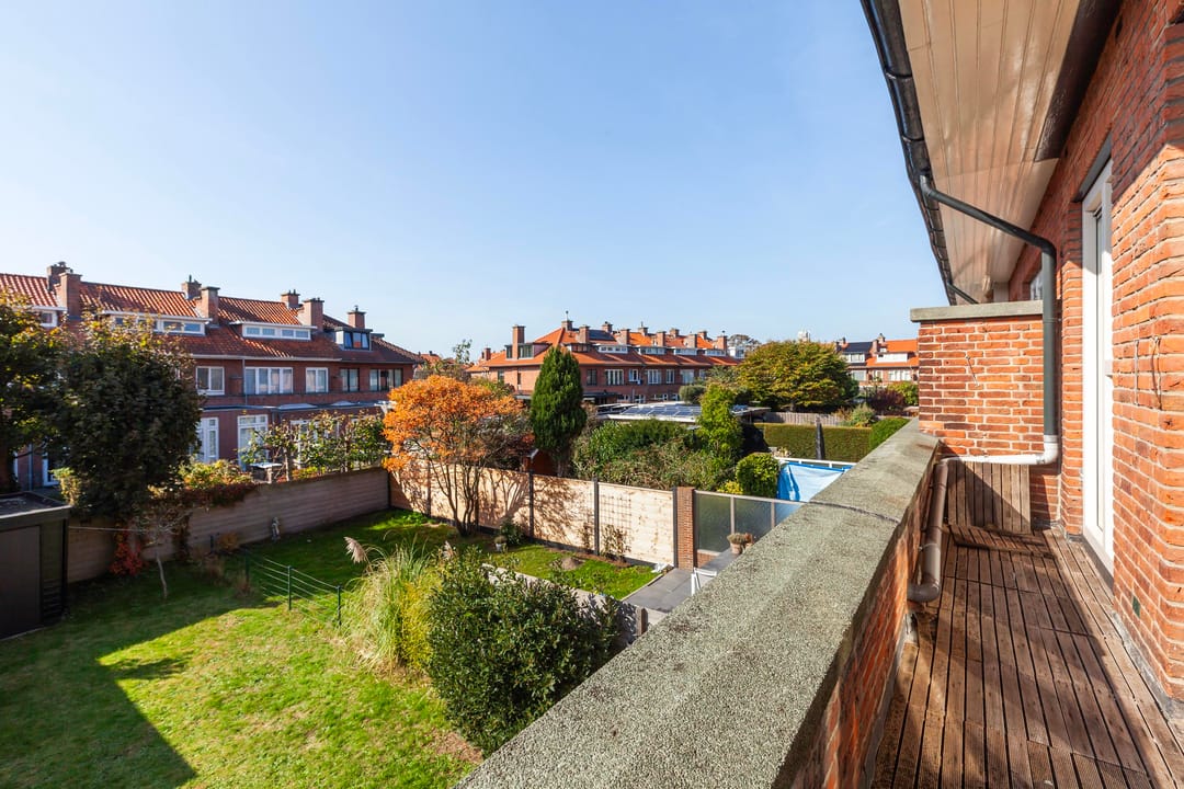 Photo 23 of Doorniksestraat 43