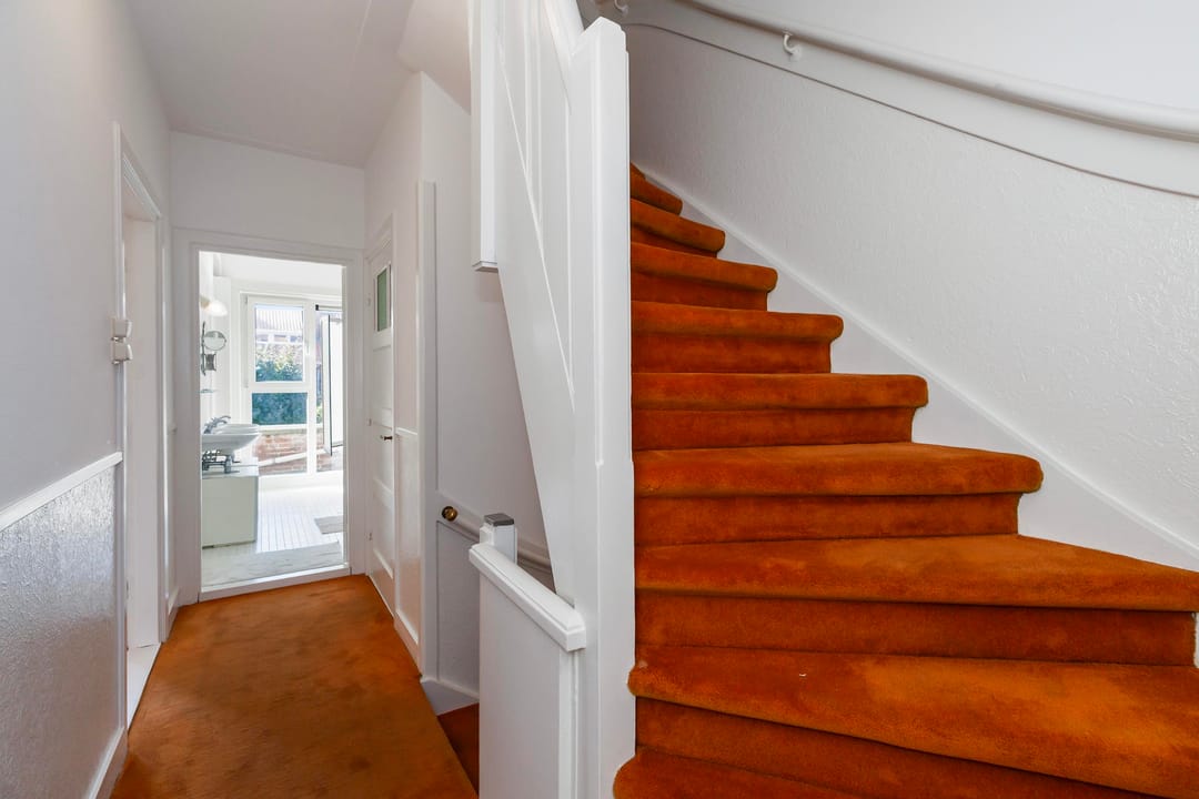 Photo 17 of Doorniksestraat 43