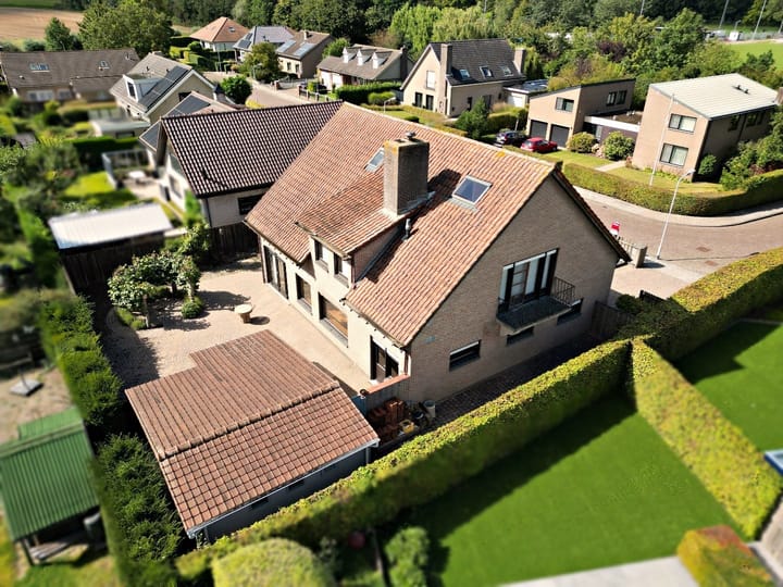 Photo 3 of Romanlaan 18