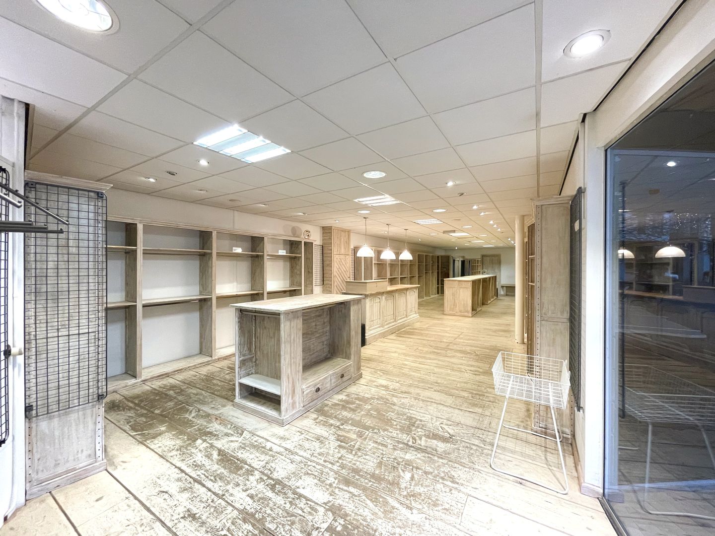 View photo 3 of Stationsstraat 74