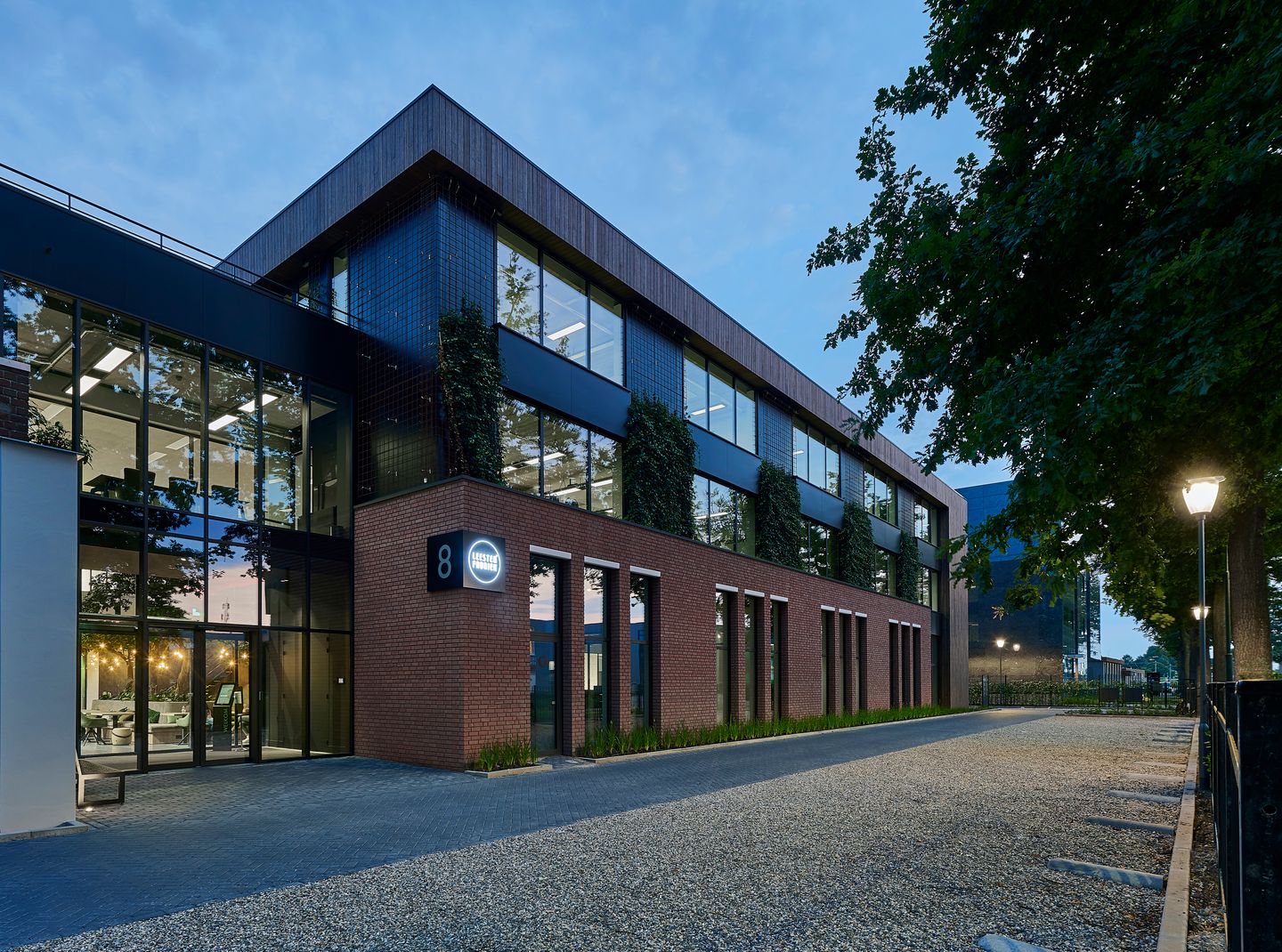 Bekijk foto 1 van Schijfstraat 8