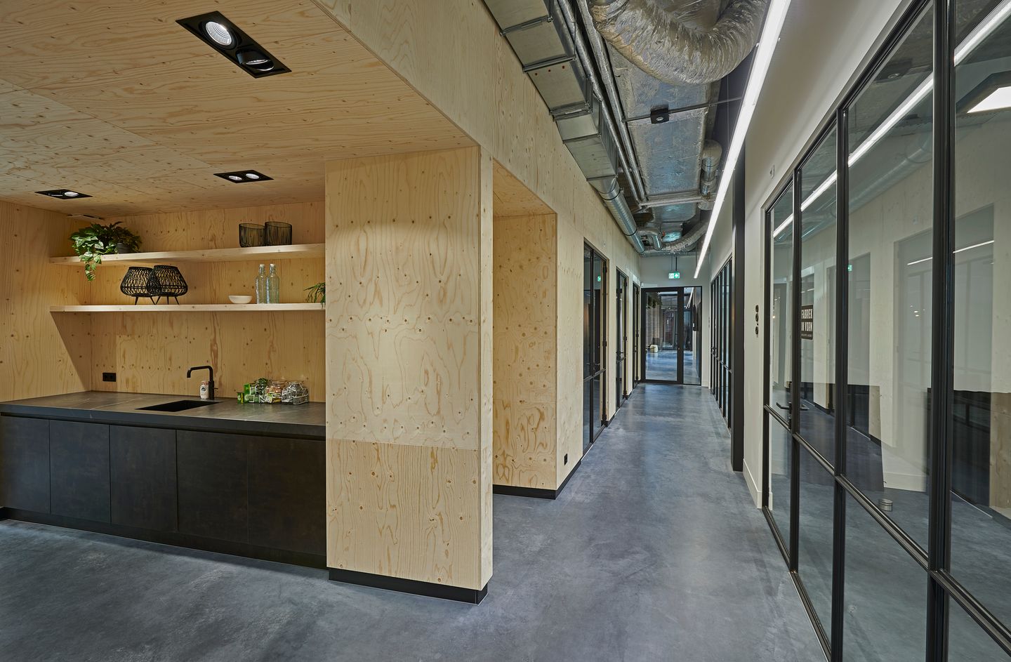 Bekijk foto 4 van Schijfstraat 8