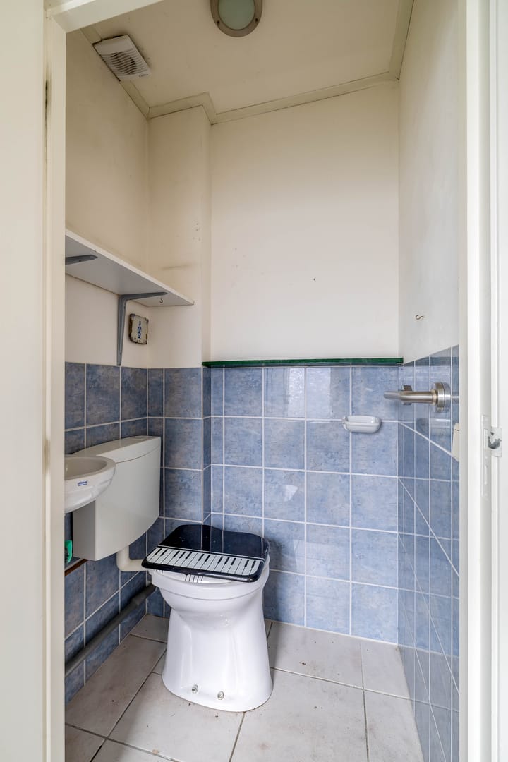 Photo 18 of Zuiderstraat 10