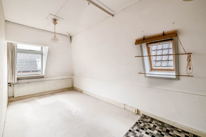 Photo 35 of Zuiderstraat 10