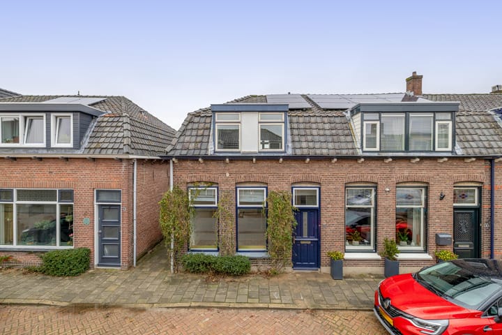 Photo 43 of Zuiderstraat 10