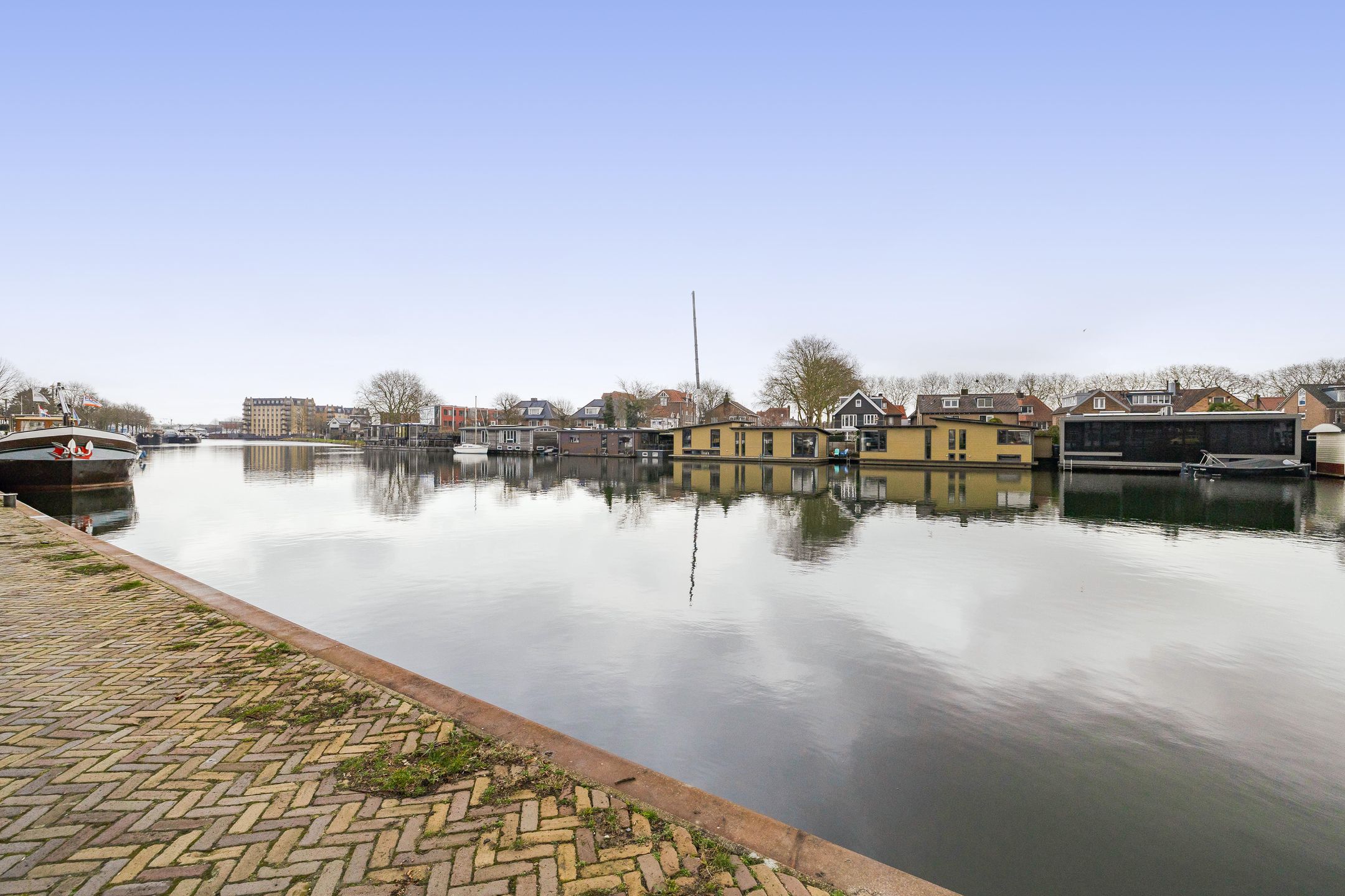 Foto 48 van Zuiderstraat 10