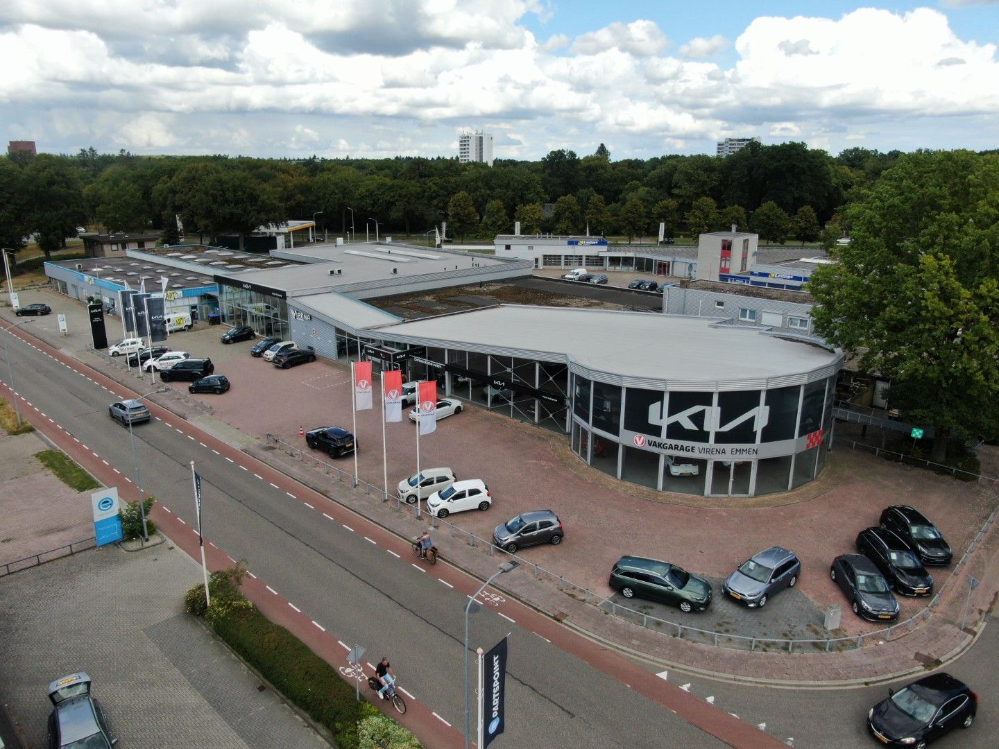 Bekijk foto 3 van Kapitein Nemostraat 1