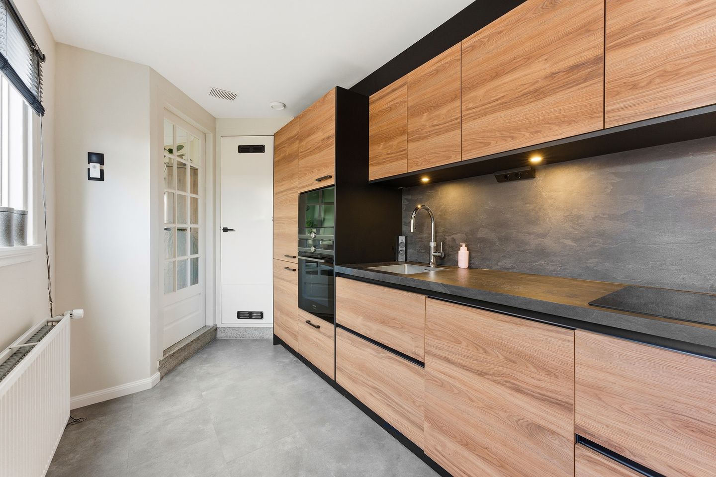 Foto 14 van Graaf Lodewijkstraat 10