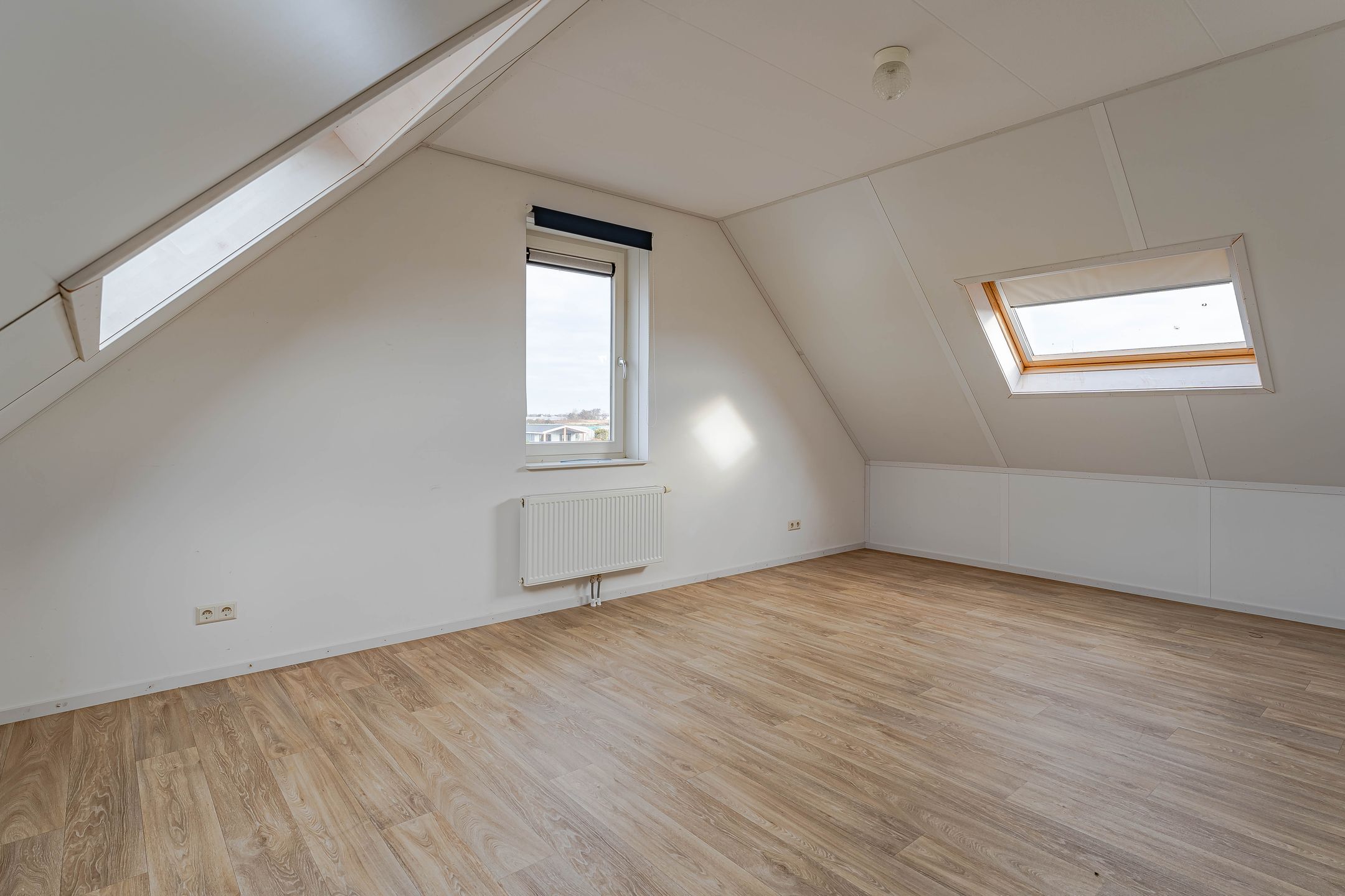 Photo 15 of Voorweg 103