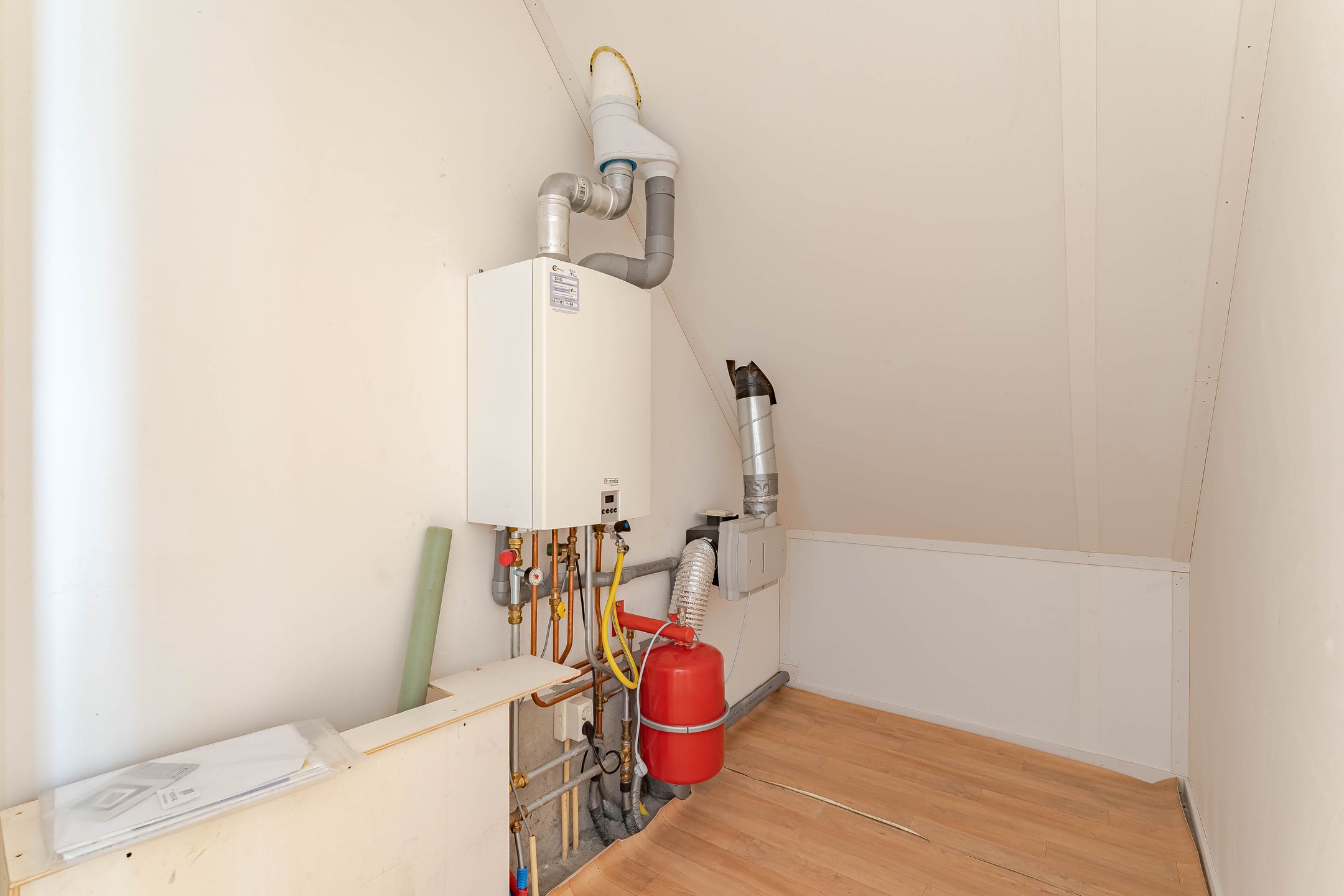 Photo 18 of Voorweg 103