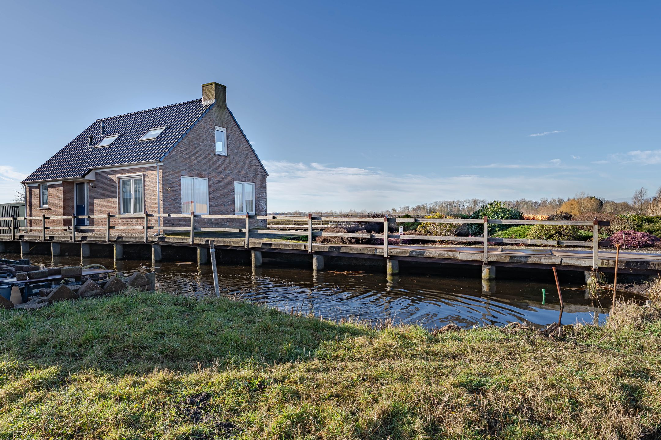 Photo 24 of Voorweg 103