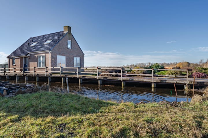 Photo 24 of Voorweg 103