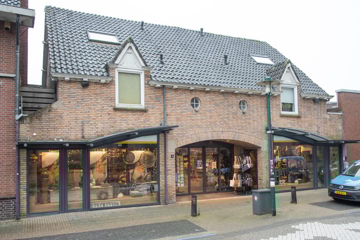 Kerkstraat 4, Deurne