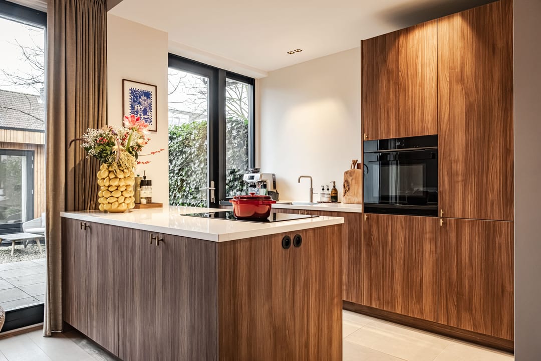 Foto 16 van Van Zeggelenstraat 144