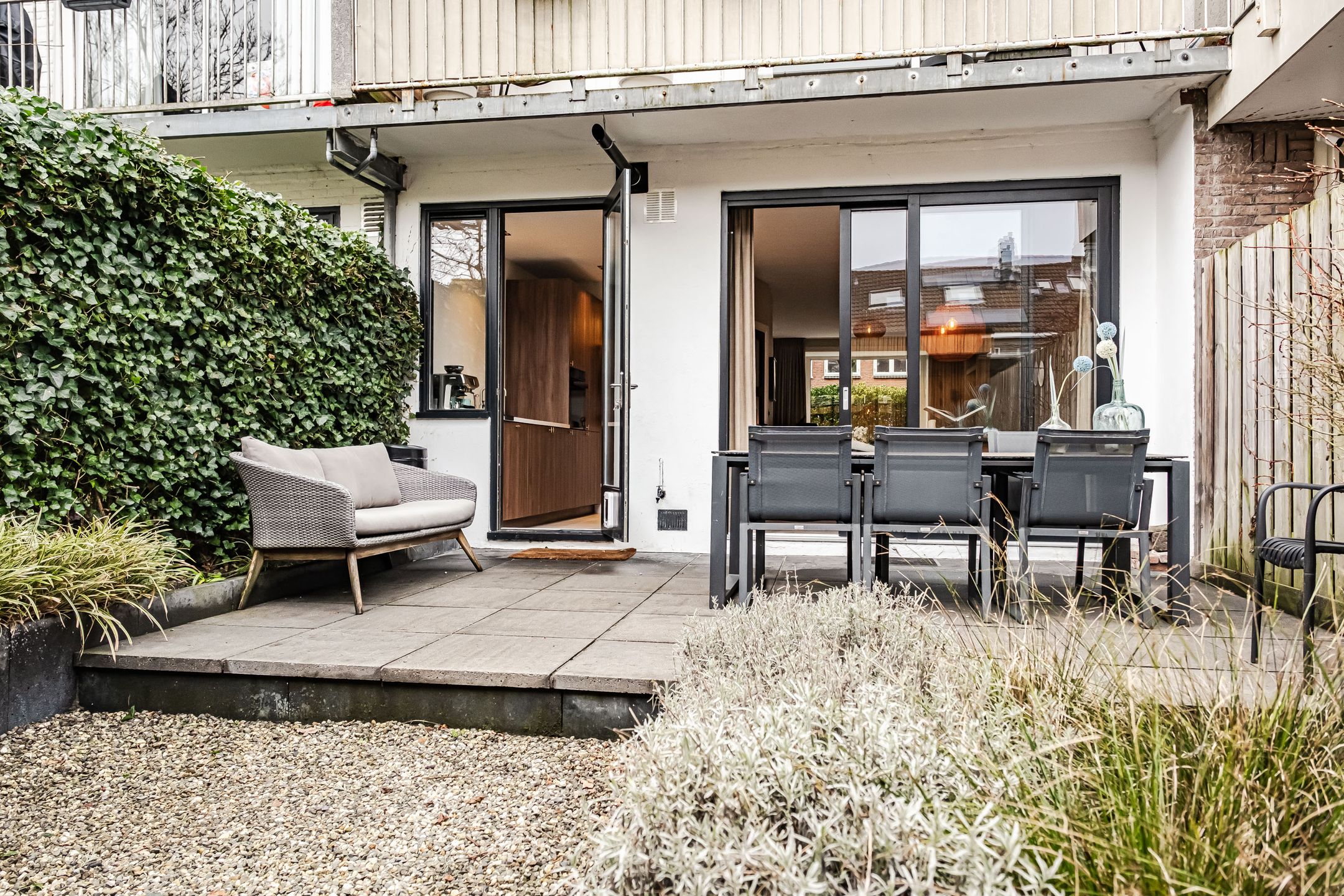 Foto 18 van Van Zeggelenstraat 144