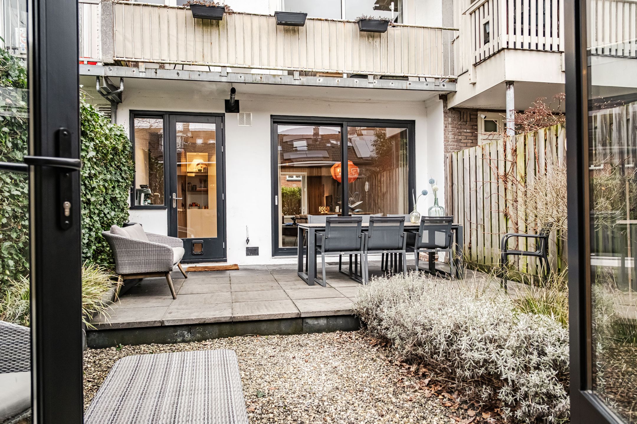 Foto 24 van Van Zeggelenstraat 144