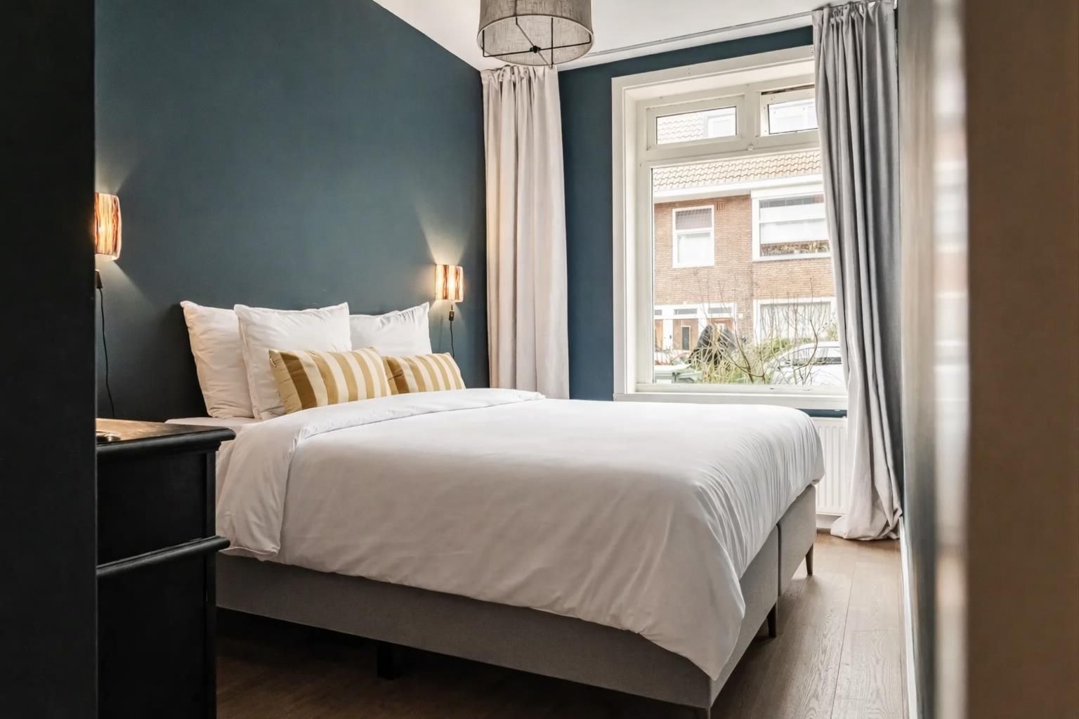 Foto 30 van Van Zeggelenstraat 144