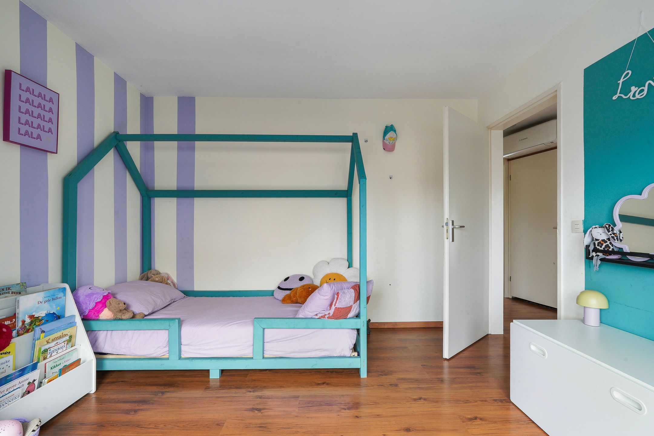 Photo 39 of Corellistraat 25