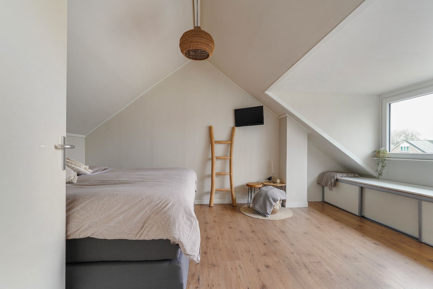 Photo 49 of Corellistraat 25