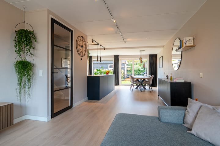 Photo 14 of Achtkant 6