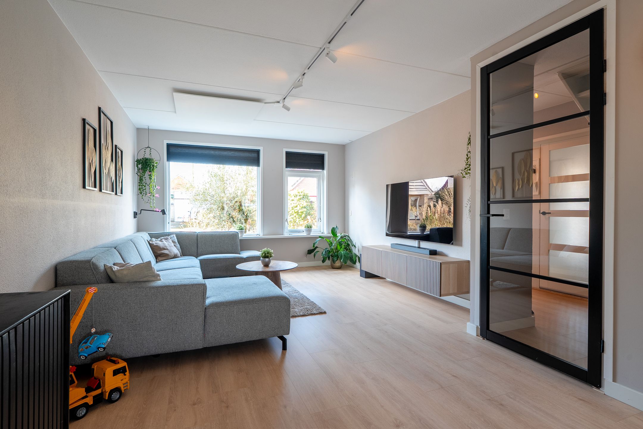 Photo 15 of Achtkant 6