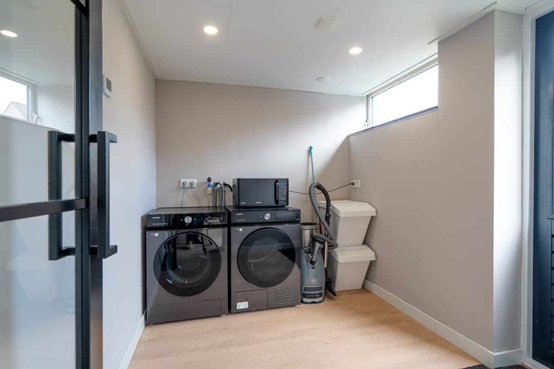 Photo 32 of Achtkant 6