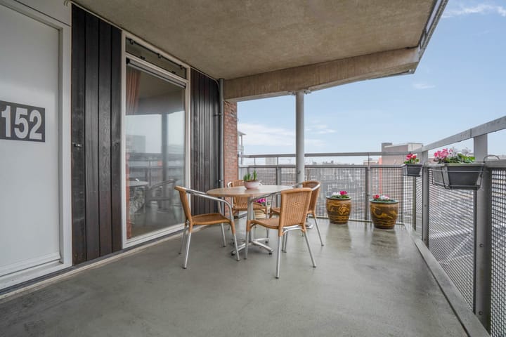 Photo 4 of Brink 152