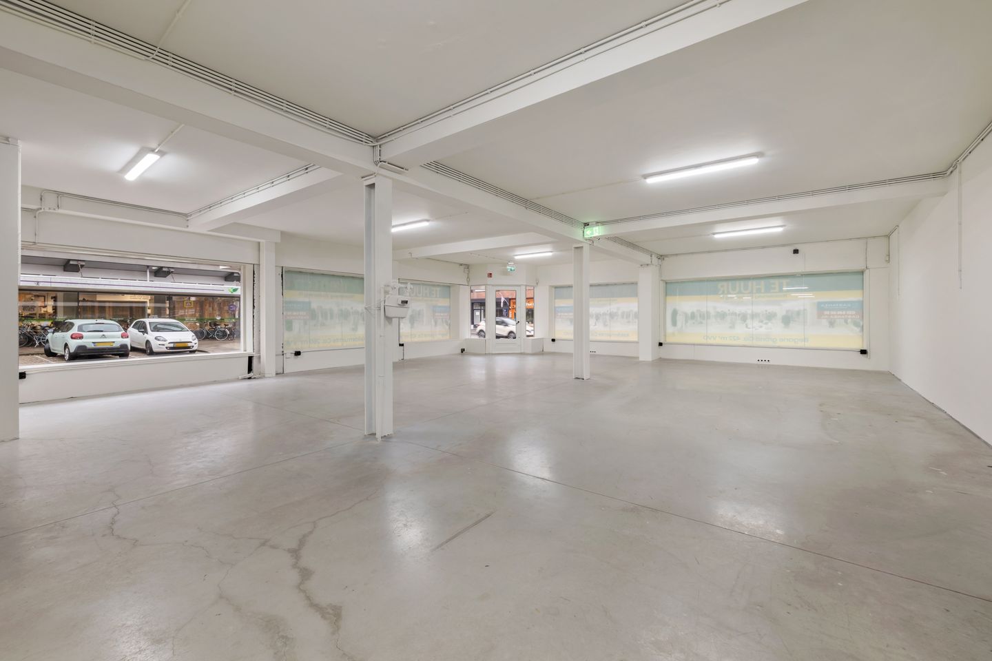 View photo 4 of Huizerweg 15