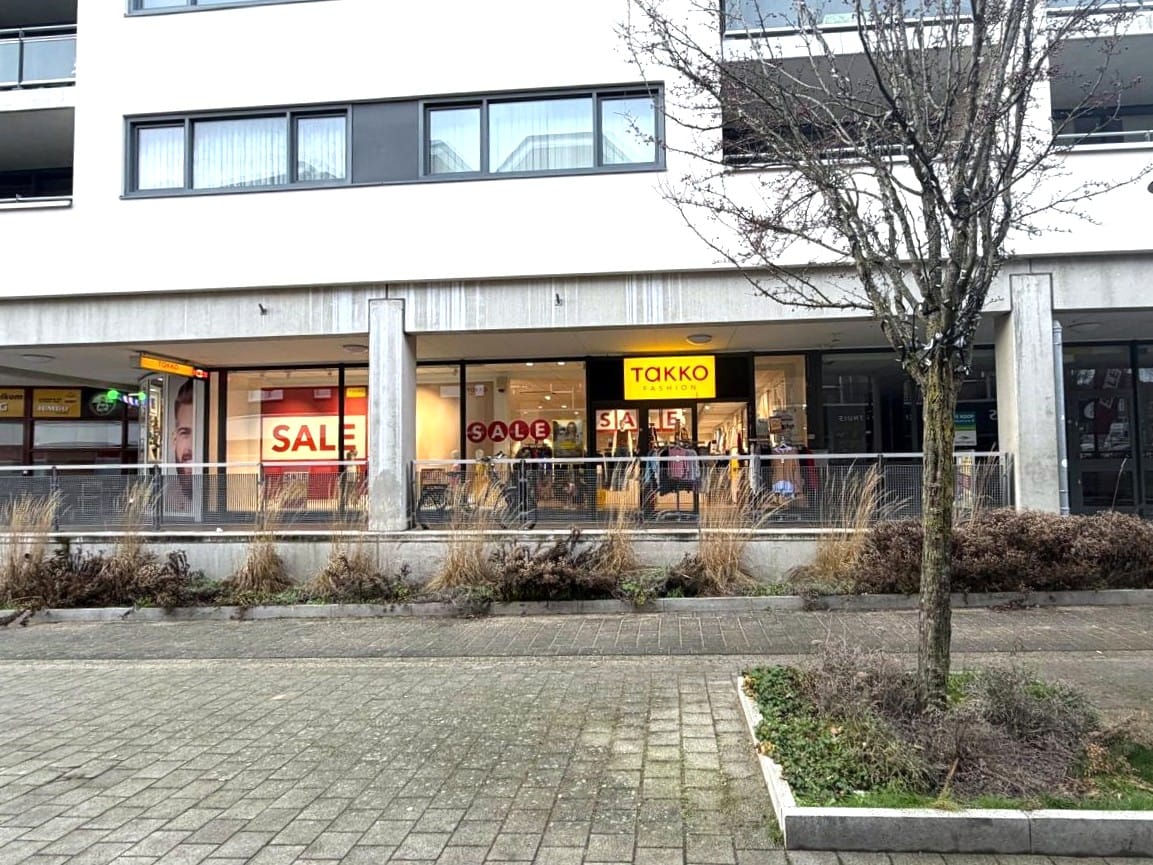 View photo 2 of Wannerstraat 16-D