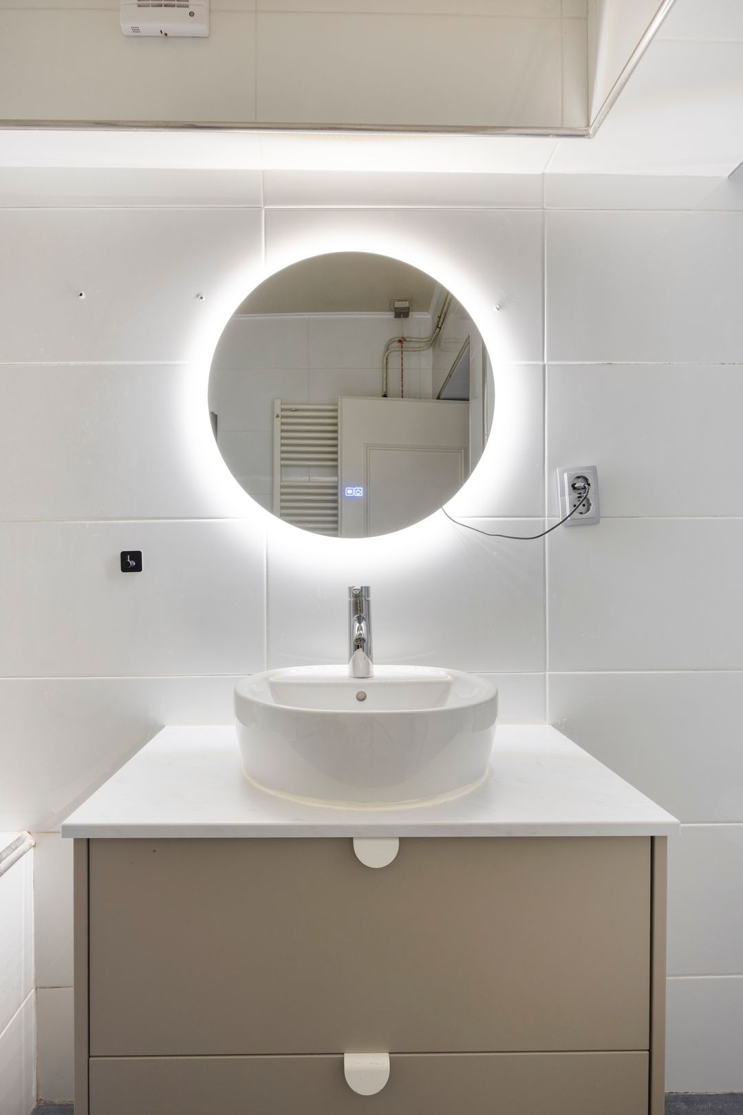 Foto 11 van Burg. Lemmensstraat 229