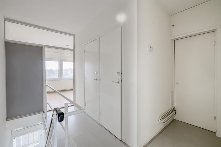 Photo 25 of Van der Wijckplein 1