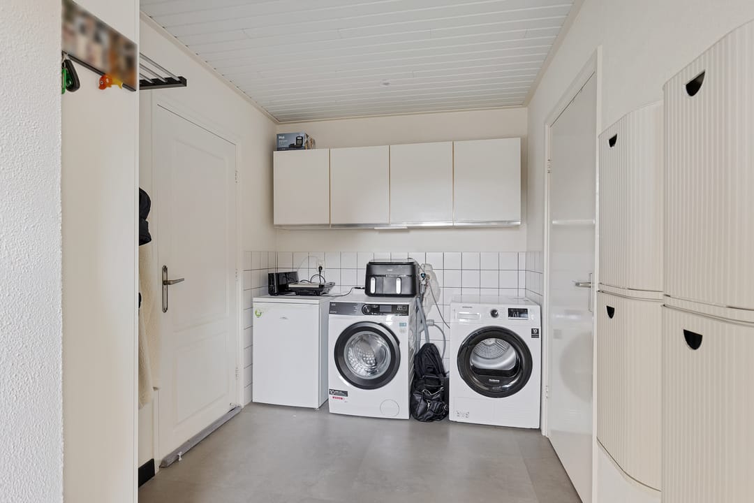 Foto 28 van Europaweg 130