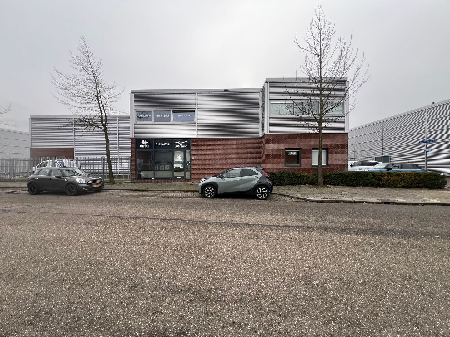 Bekijk foto 2 van De Plaats 35