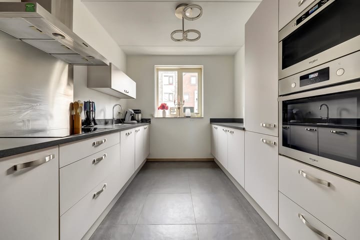 Foto 4 van Marthalaan 203