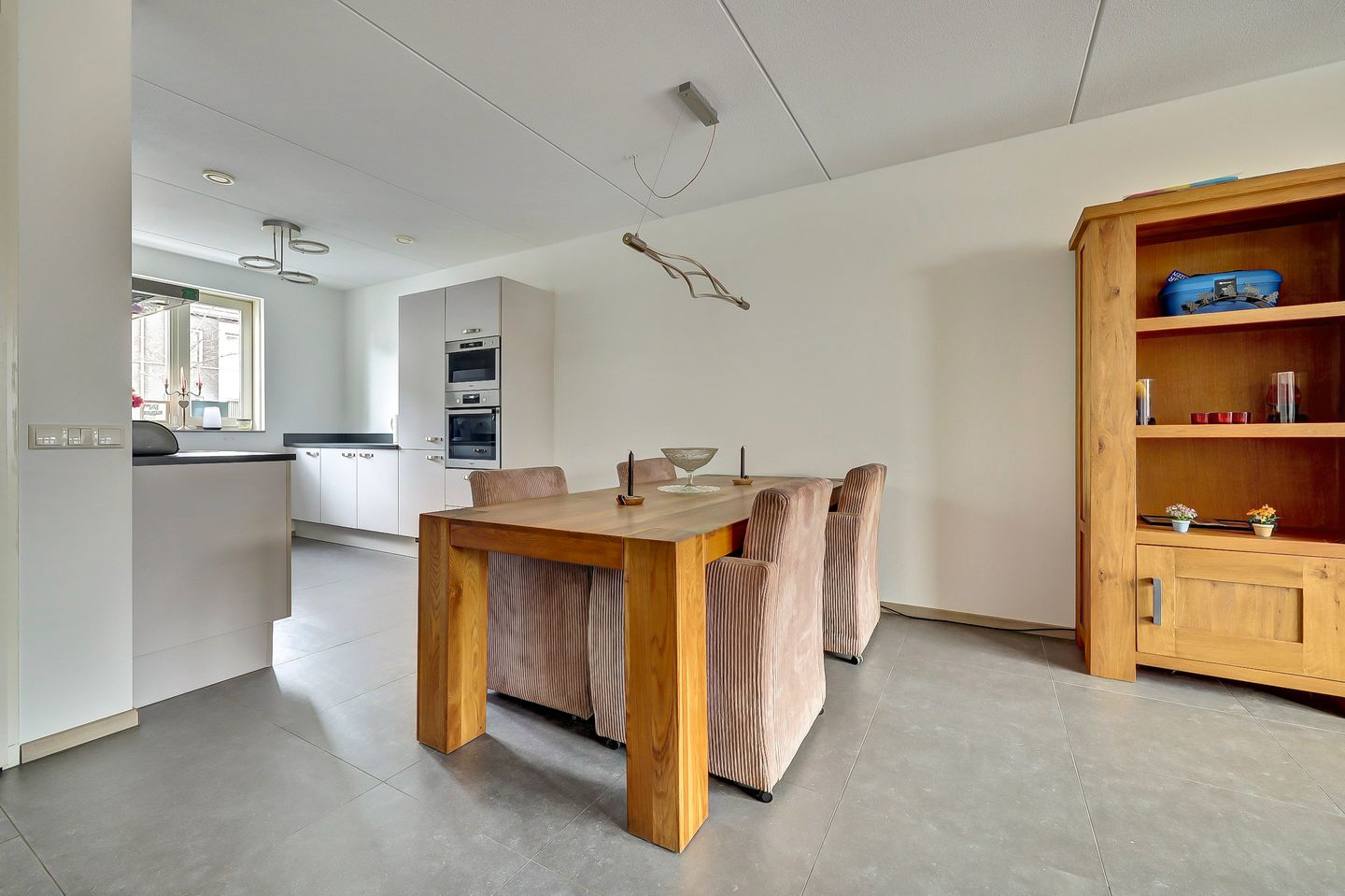 Foto 5 van Marthalaan 203