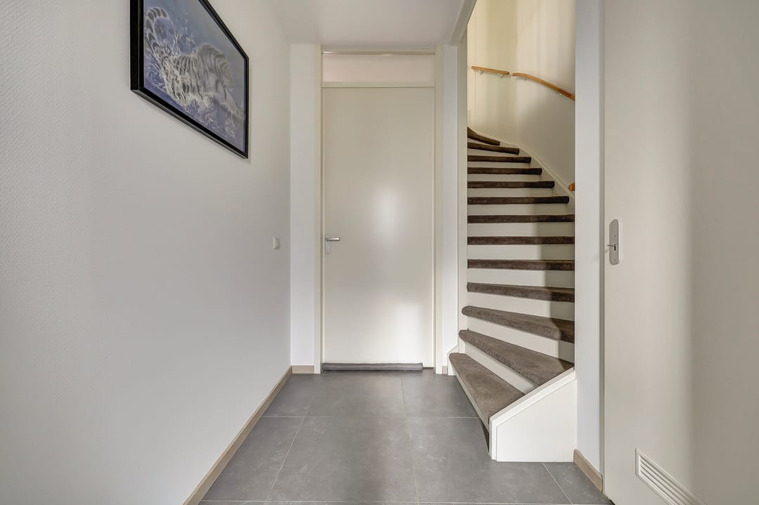 Foto 11 van Marthalaan 203