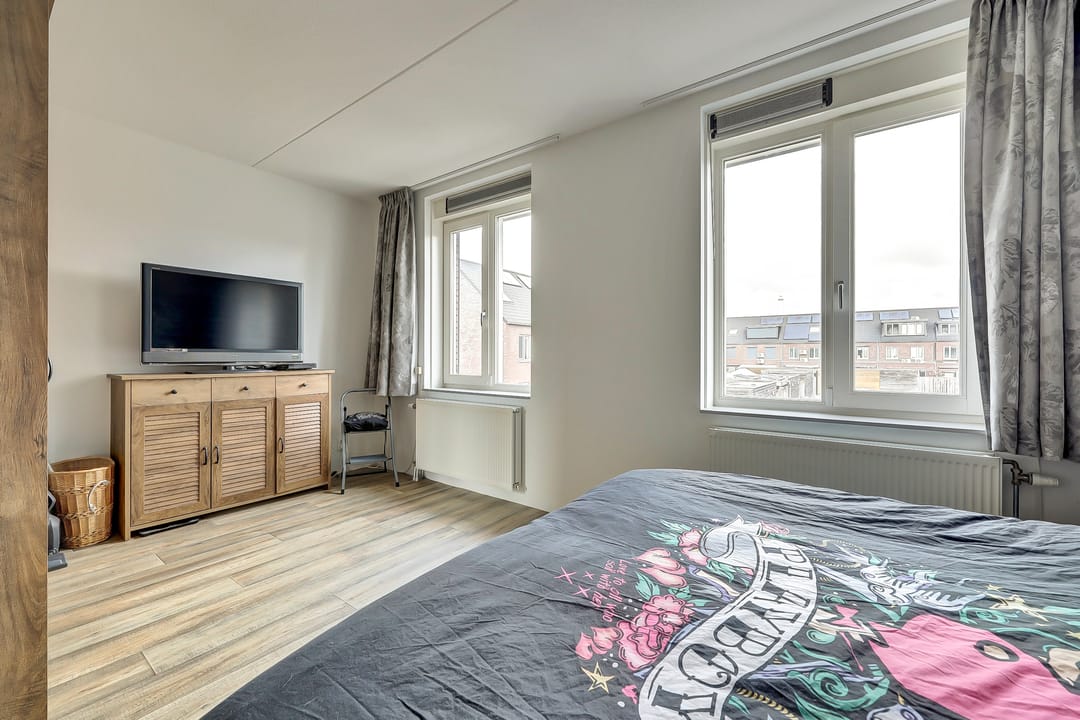 Foto 13 van Marthalaan 203