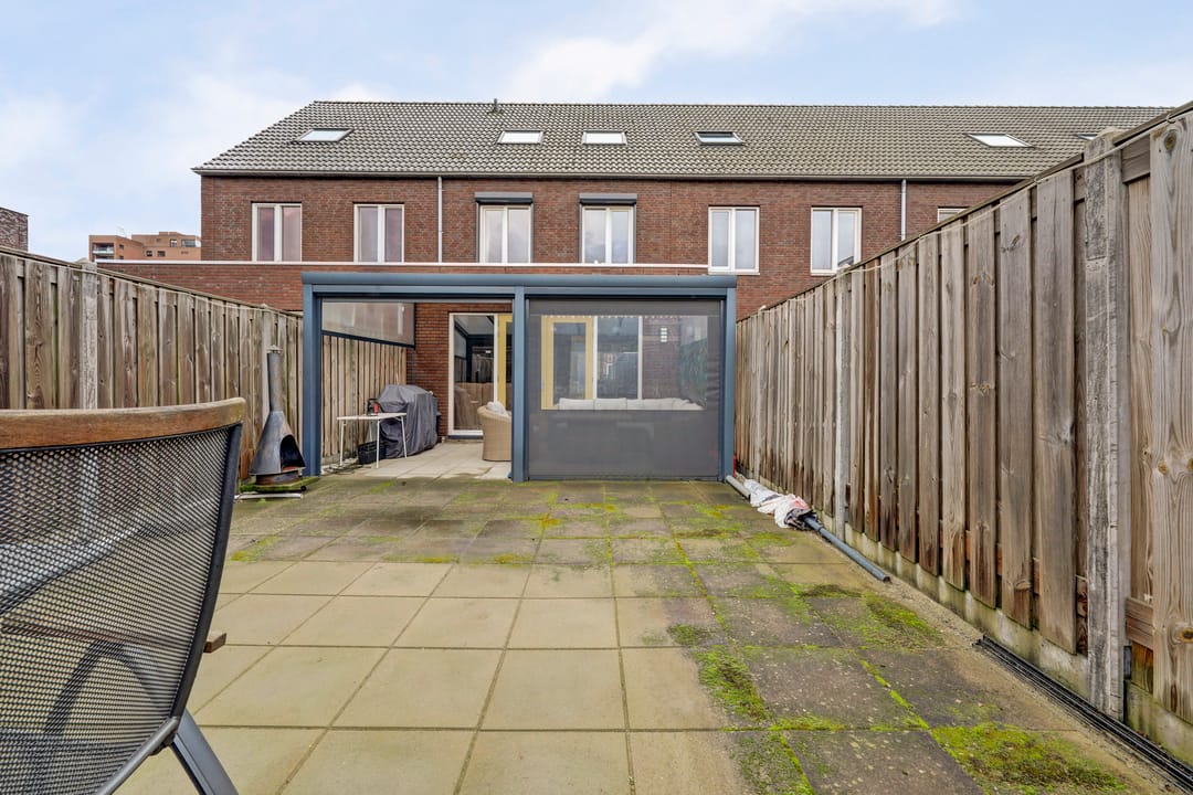 Foto 23 van Marthalaan 203