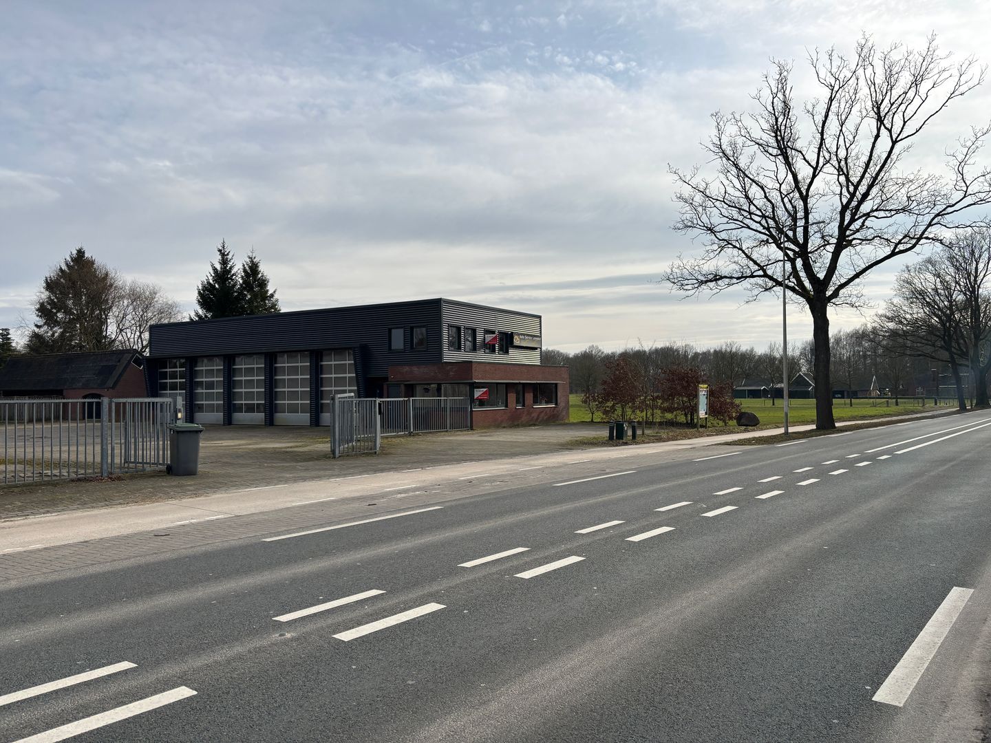 Bekijk foto 1 van Oldenzaalsestraat 1038