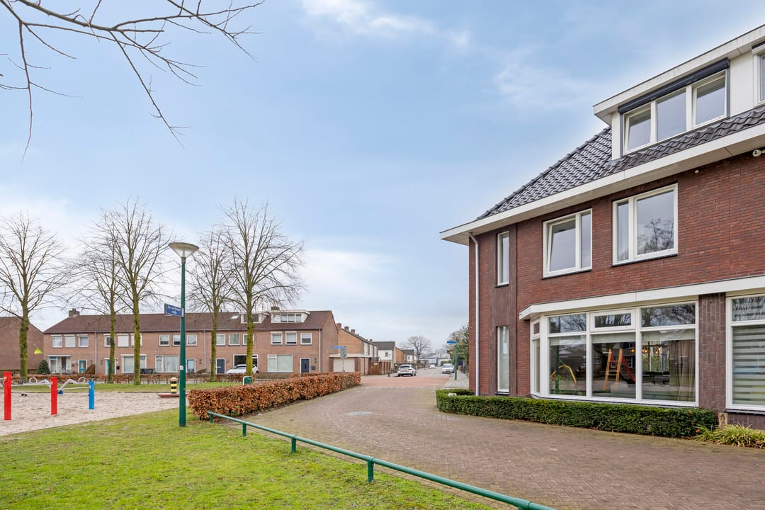 Foto 31 van Herman Broodstraat 1