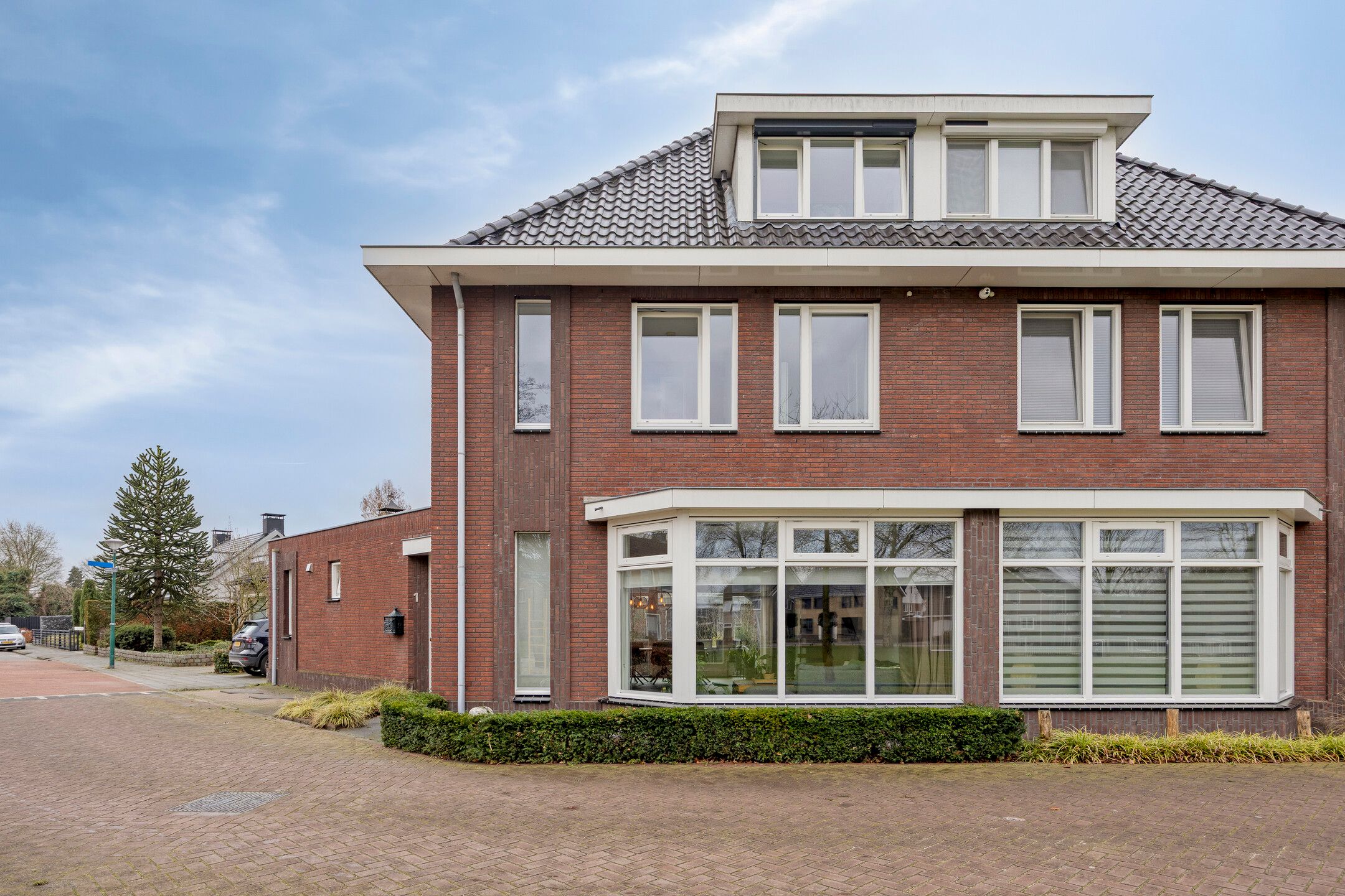 Foto 33 van Herman Broodstraat 1