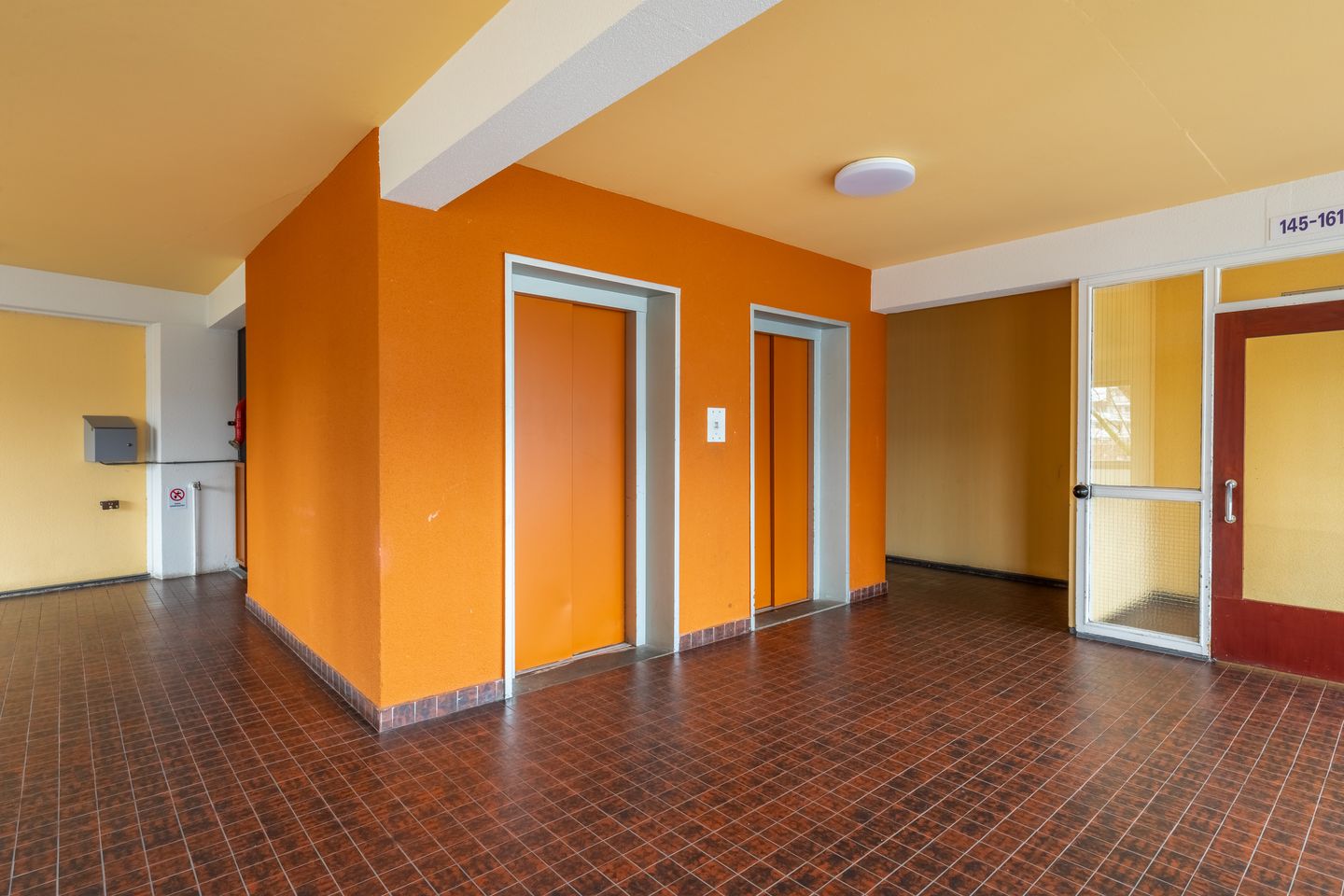 Photo 35 of Boutenburg 127