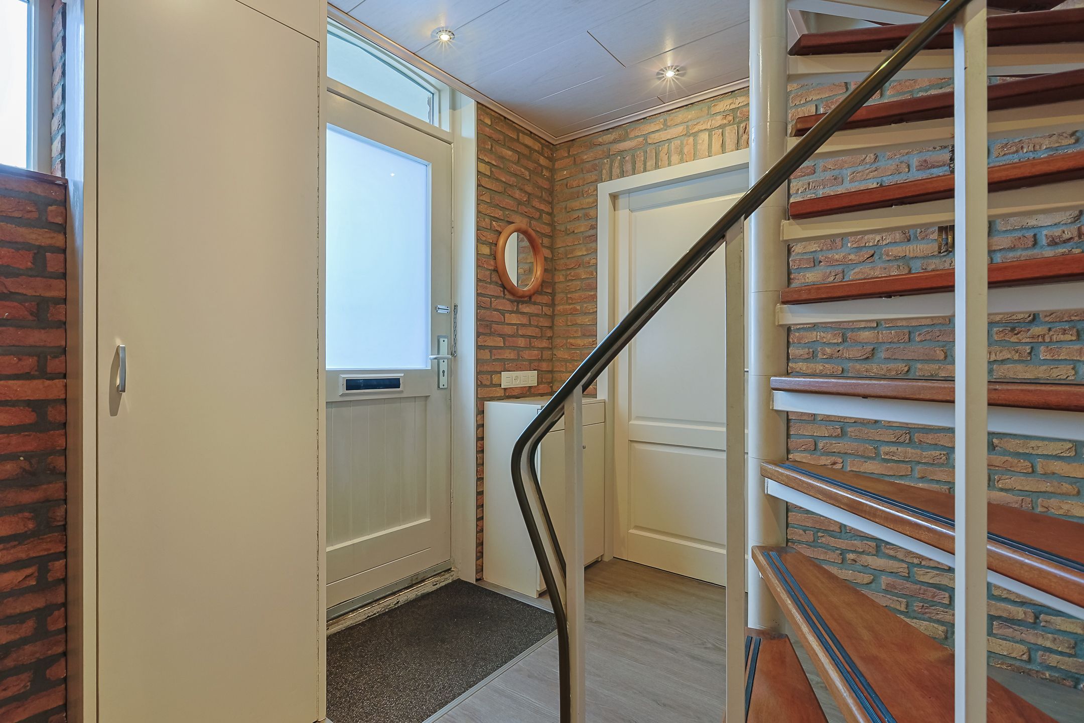 Foto 6 van Meeuwenlaan 2