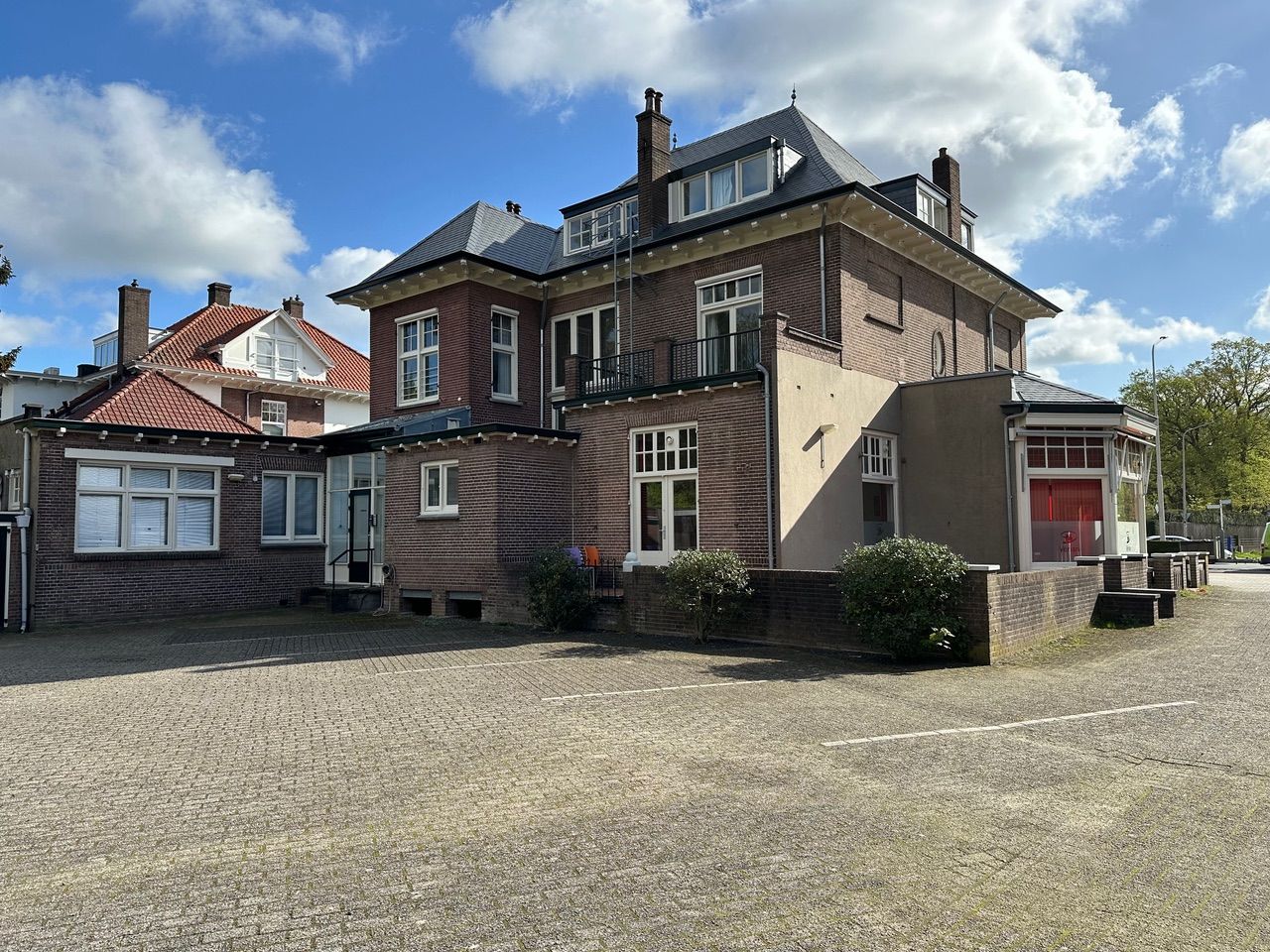 View photo 2 of St. Annastraat 288