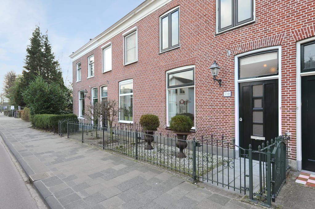 Herenweg, 70, Warmond, 2361ET, Zuid-Holland, Nederland 70 